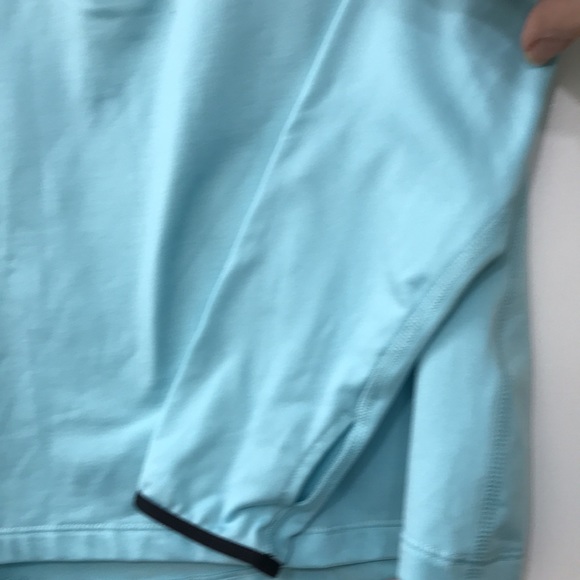 NIKE long sleeves top, Size M - Picture 3 of 10